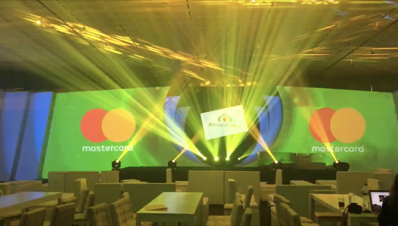 PROPIEDAD DE WOODCOLORS